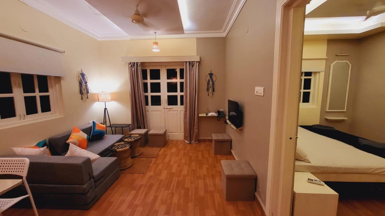 1Bhk Pool View Apartment - Candolim Resort Eksteriør billede
